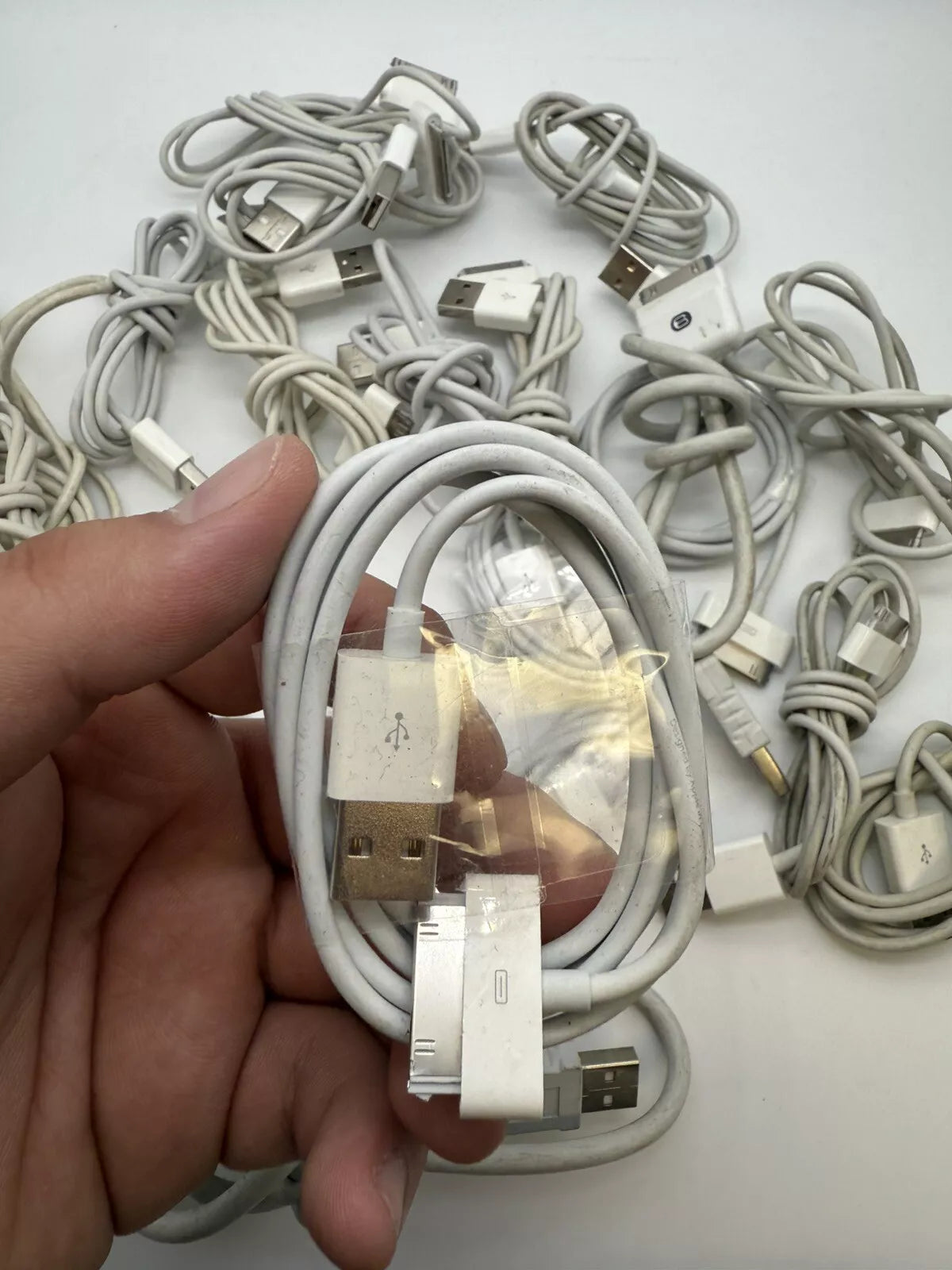 Lot of Qty 20 Apple & Generic 30-Pin Charge-and Sync Cable